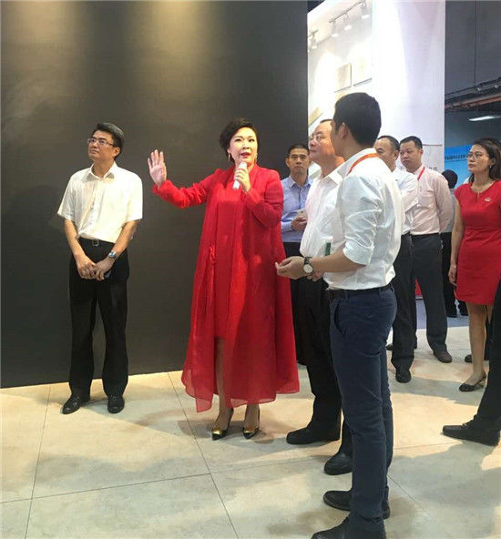 冠珠,冠珠陶瓷,中博会,品牌