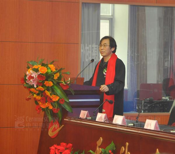 陶城报管委会主任李新良