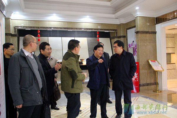 大唐电信与中船重工客商来夹考察陶瓷产业发展