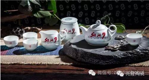 点击图片翻到下一页>> 聚焦陶博会之十四